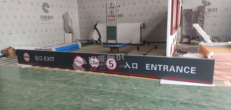 b8ecba3f4e1af99372a3042bd8712da_副本.jpg