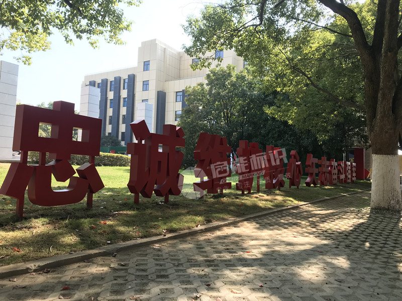 70f12164e0cf39c84ffbf1ddc7fc161_副本.jpg 70f12164e0cf39c84ffbf1ddc7fc161_副本.jpg