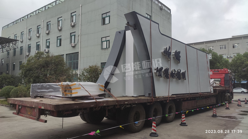 2e9e321459ab4341fd45dbf0be0bdbf_副本.jpg