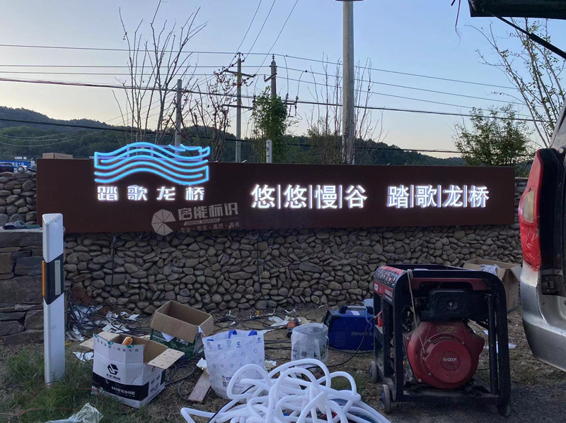 99b4a2d5f98cec20cfb0336acae990c_副本.jpg