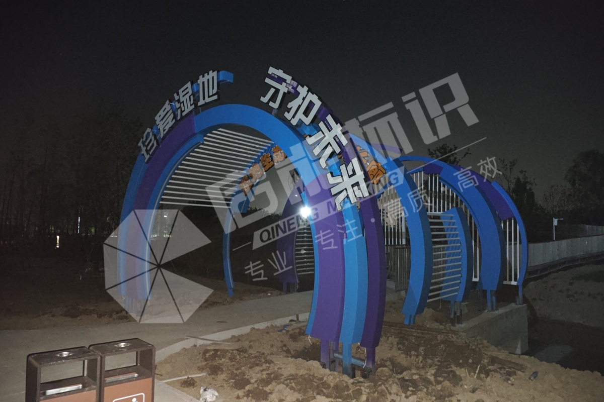 5ef1422fde74fb918e5a54b65d20caa.jpg
